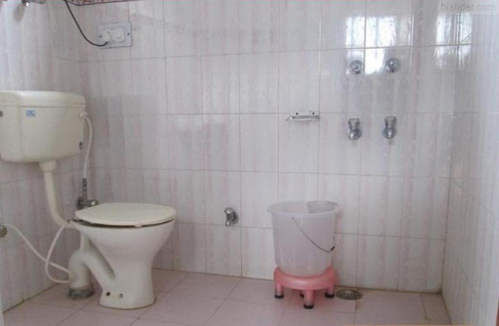 Akash Hills Hotel Manāli Szoba fotó
