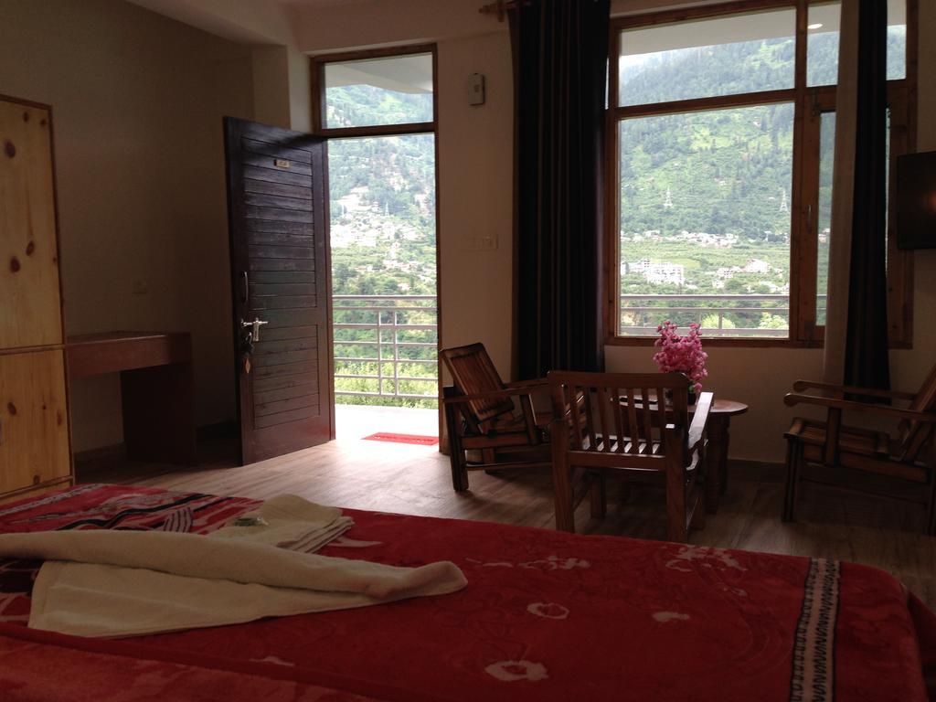 Akash Hills Hotel Manāli Kültér fotó