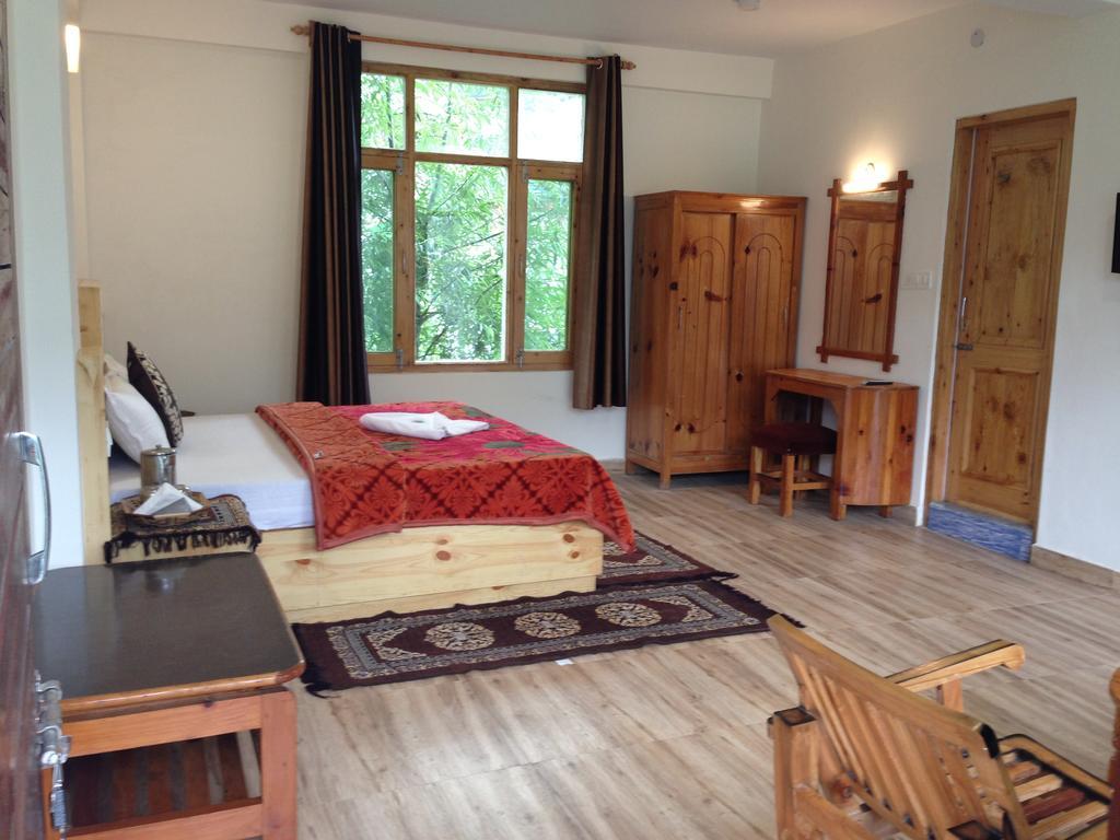 Akash Hills Hotel Manāli Kültér fotó